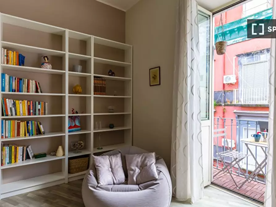 Immagine 8 di Appartamento in affitto  in Vico Santa Maria del Pozzo a Napoli