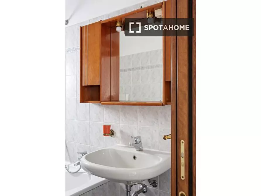 Immagine 10 di Appartamento in affitto  in Via Luigi Federico Menabrea a Milano