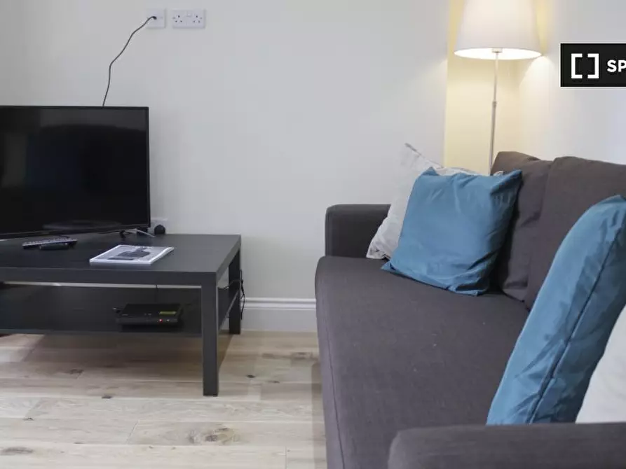 Immagine 4 di Appartamento in affitto  in Ladbroke Grove a Kensington