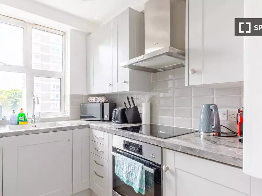 Immagine 3 di Appartamento in affitto  in Kendal St a Paddington