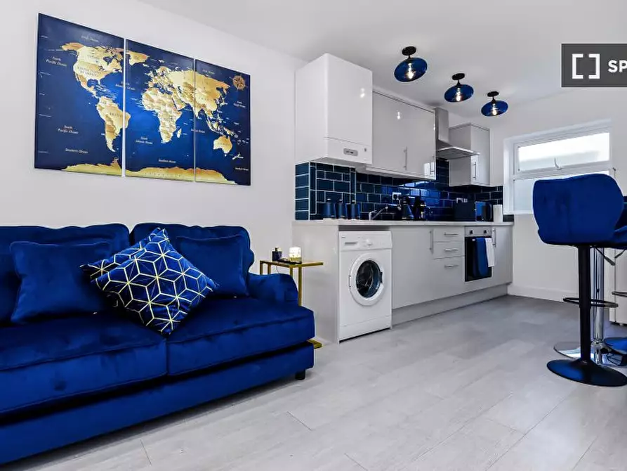 Immagine 11 di Appartamento in affitto  in flat a Tottenham