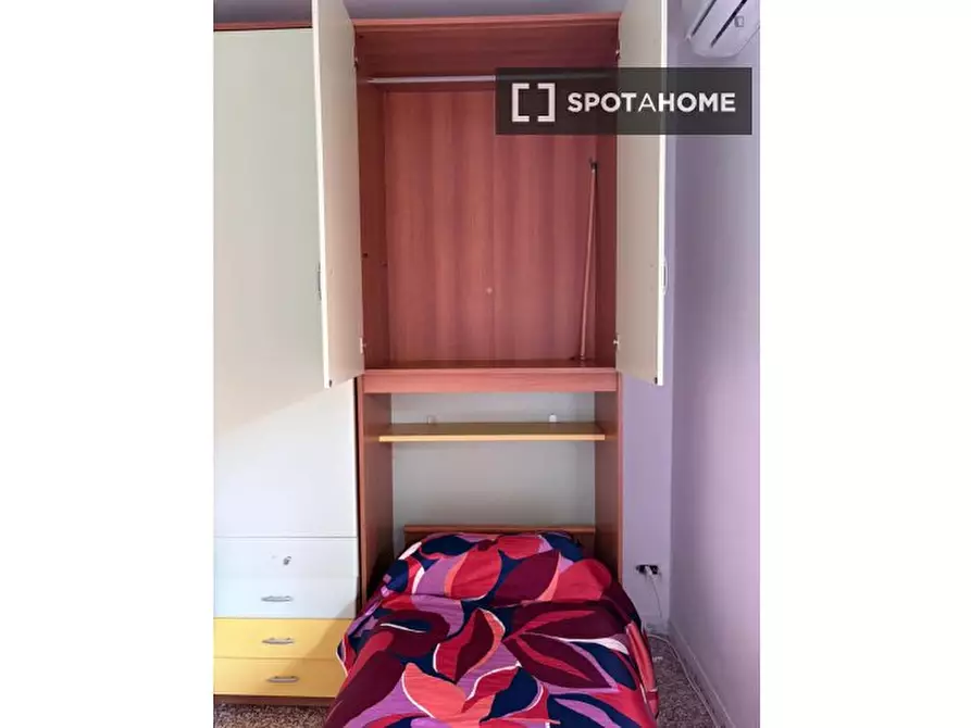 Immagine 16 di Appartamento in affitto  in Viale Omero a Milano