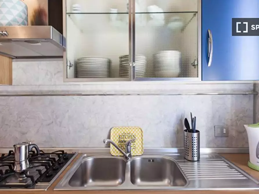 Immagine 12 di Camera condivisa in affitto  in Viale Emilio Caldara a Milano