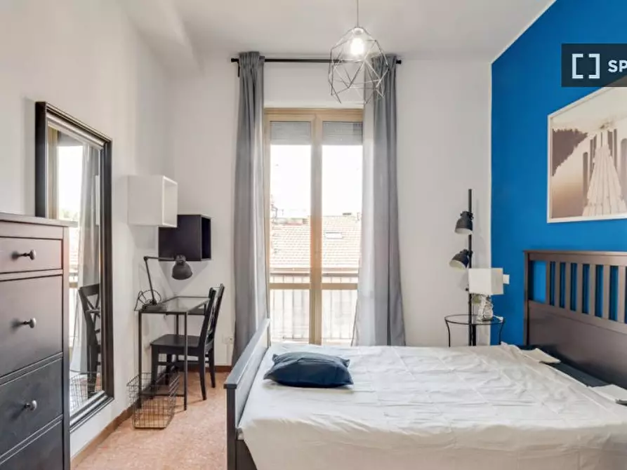 Immagine 1 di Camera condivisa in affitto  in Via Melchiorre Gioia a Milano