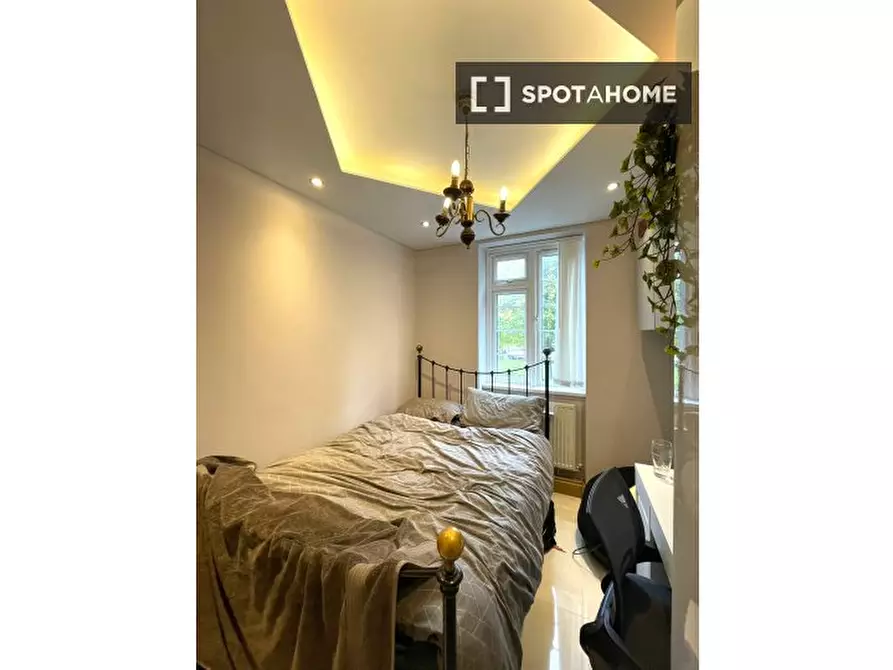 Immagine 10 di Appartamento in affitto  in Townshend Rd a Paddington