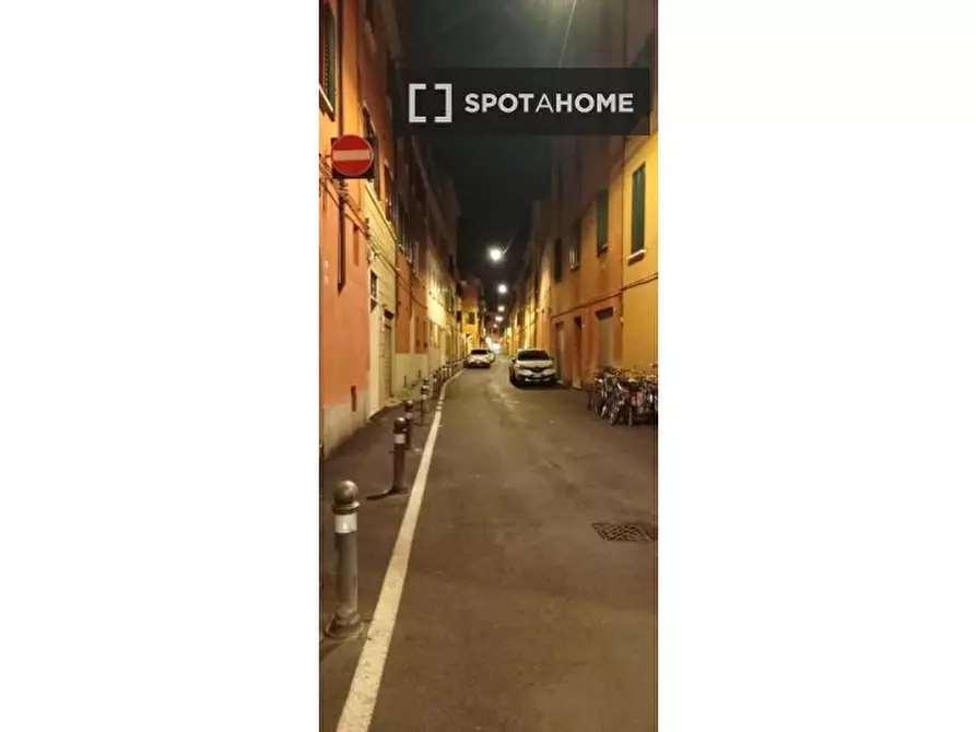 Immagine 6 di Ufficio in affitto  in Vicolo della Neve a Bologna