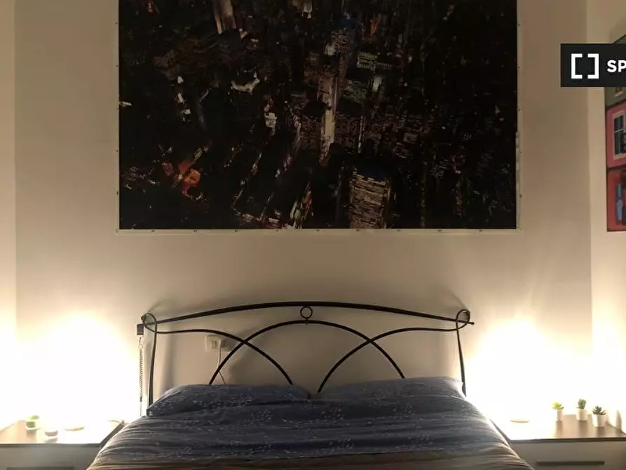 Immagine 3 di Camera condivisa in affitto  in Via Venezia a Genova