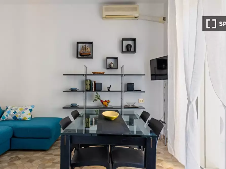 Immagine 6 di Appartamento in affitto  in Via Genova a Bologna