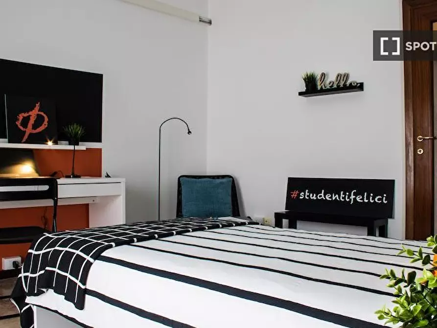 Immagine 11 di Camera condivisa in affitto  in Bligny a Brescia