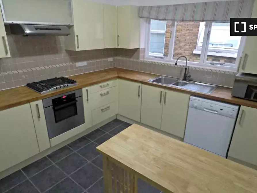 Immagine 7 di Camera condivisa in affitto  in Allfarthing Ln a Wandsworth