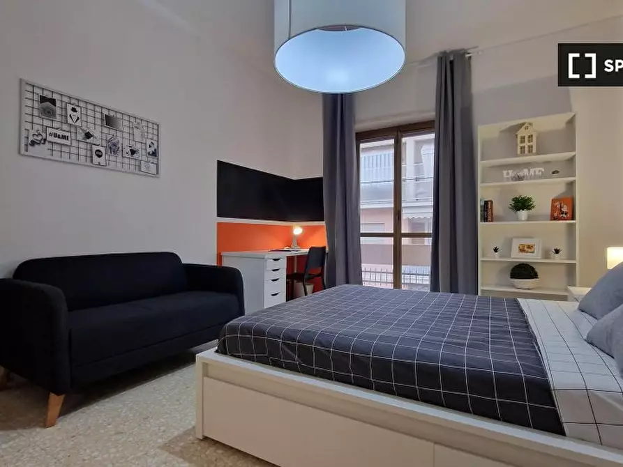 Immagine 3 di Camera condivisa in affitto  in Piazza Cardinal Ferrari a Roma