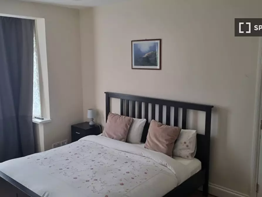 Immagine 3 di Camera condivisa in affitto  in Charterhouse Ave a Brent