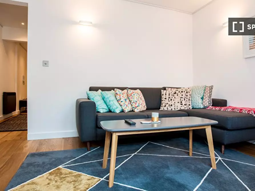 Immagine 4 di Appartamento in affitto  in Flat Triangle Court a Camberwell