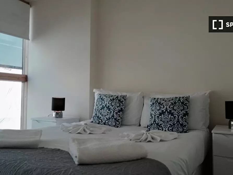 Immagine 4 di Appartamento in affitto  in Featherstone St a Islington