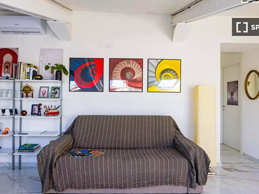 Immagine 3 di Appartamento in affitto  in Corso Giuseppe Garibaldi a Napoli