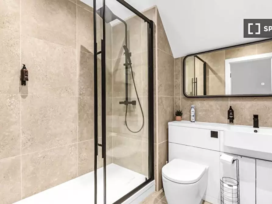 Immagine 2 di Appartamento in affitto  in Vincent Rd a Croydon