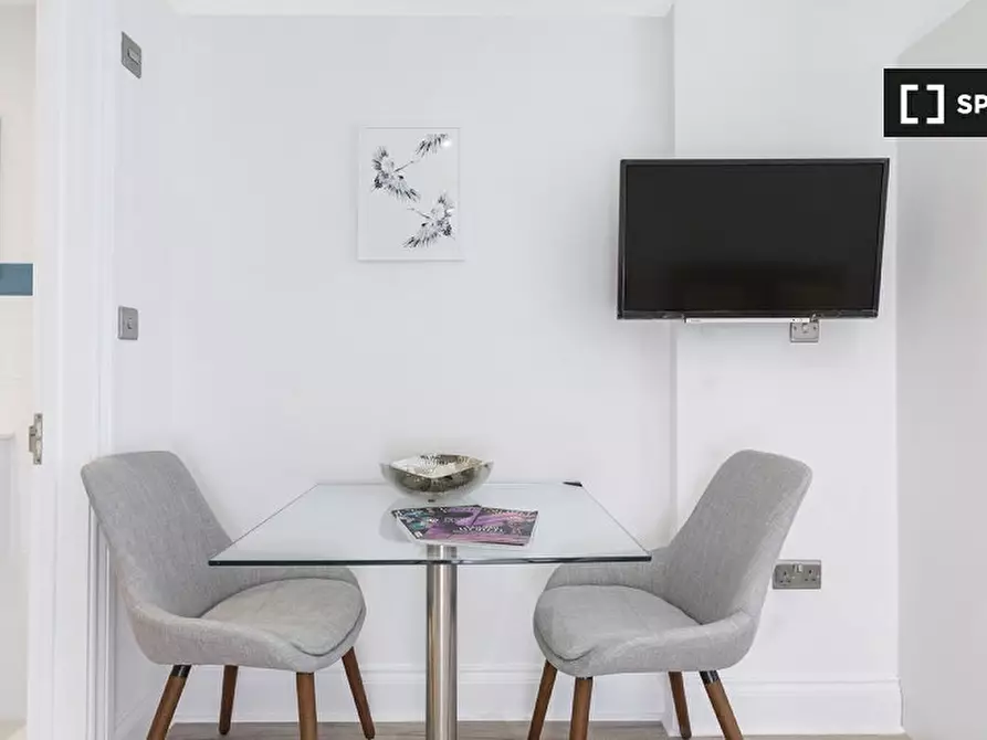 Immagine 9 di Ufficio in affitto  in Flat a Paddington