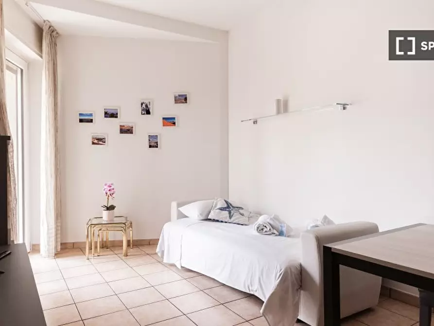 Immagine 16 di Appartamento in affitto  in Via Meloria a Milano