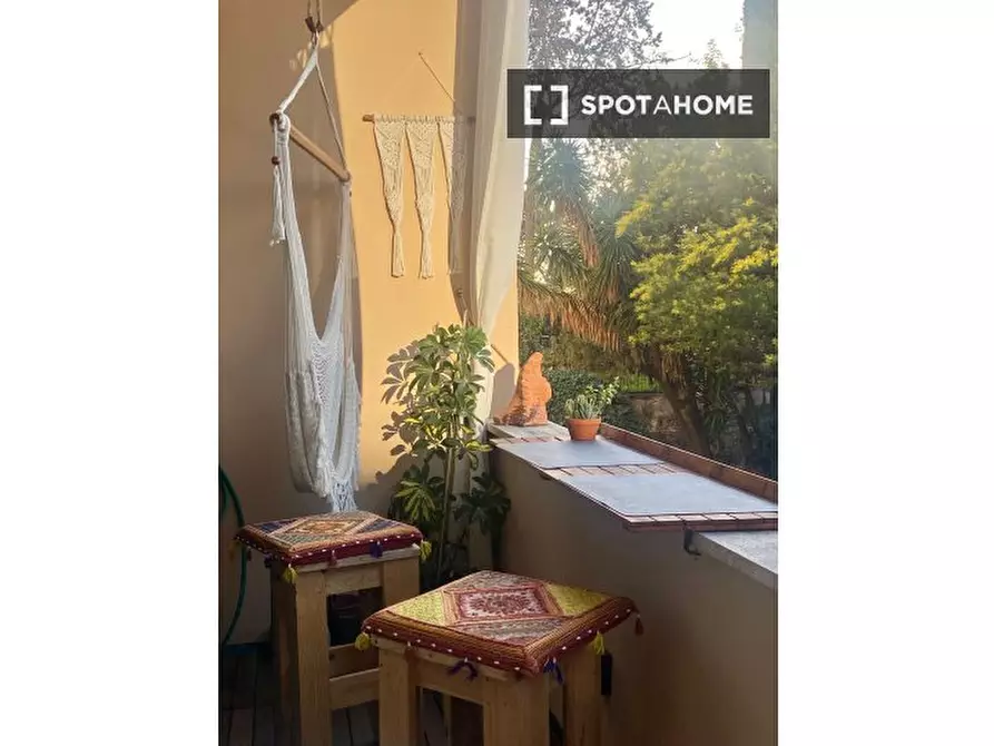 Immagine 12 di Appartamento in affitto  in Salita del Poggio Laurentino a Roma