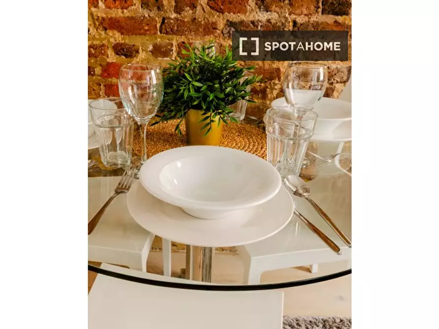 Immagine 7 di Appartamento in affitto  in Leather Ln a Camden Town