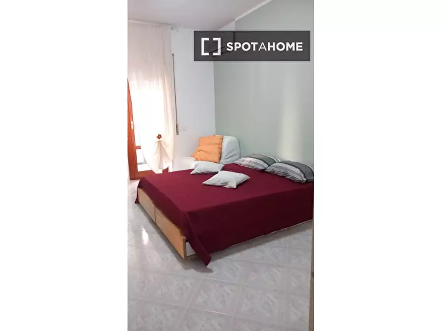 Immagine 6 di Camera condivisa in affitto  in Via Guido Castelnuovo, 00146 Roma RM, Italy a Roma