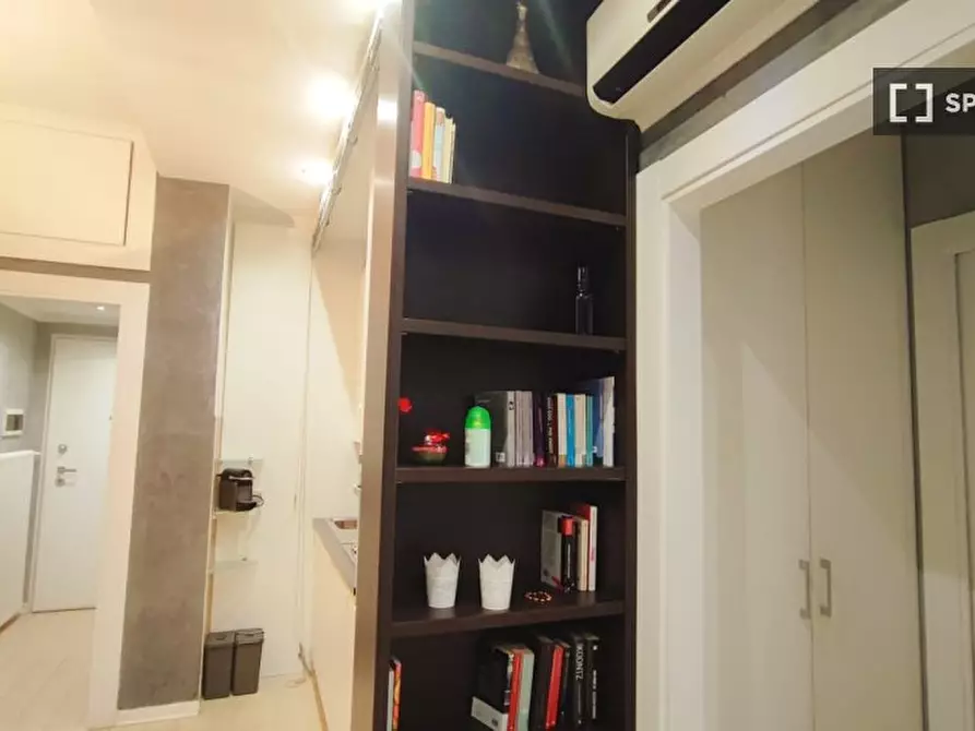 Immagine 14 di Appartamento in affitto  in Via Sergio I a Roma