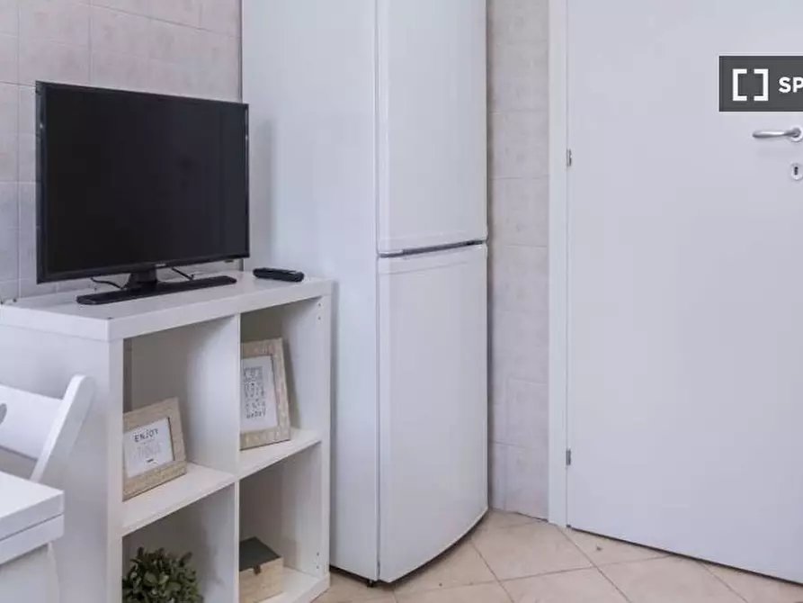 Immagine 13 di Camera condivisa in affitto  in Via delle Betulle Milan a Buccinasco