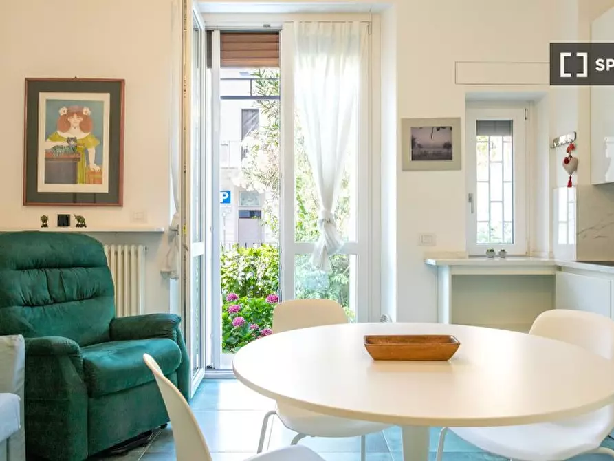 Immagine 1 di Ufficio in affitto  in Via Francesco Nullo a Milano