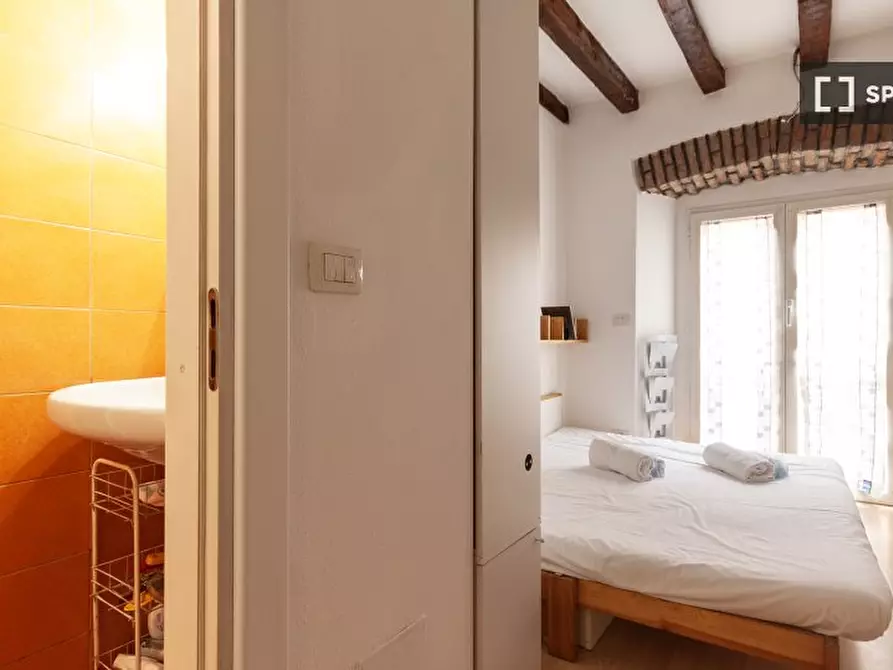 Immagine 10 di Ufficio in affitto  in Via Felice Casati a Milano