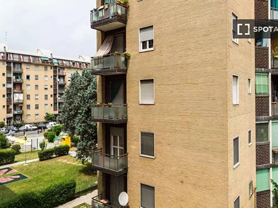 Immagine 16 di Camera condivisa in affitto  in Via Dei Mandorli Milan a Buccinasco