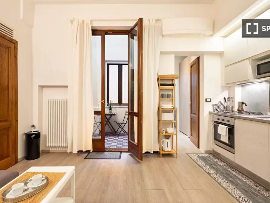 Immagine 12 di Appartamento in affitto  in Via della Pergola a Firenze