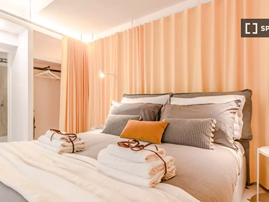 Immagine 15 di Ufficio in affitto  in Via Arienti a Bologna