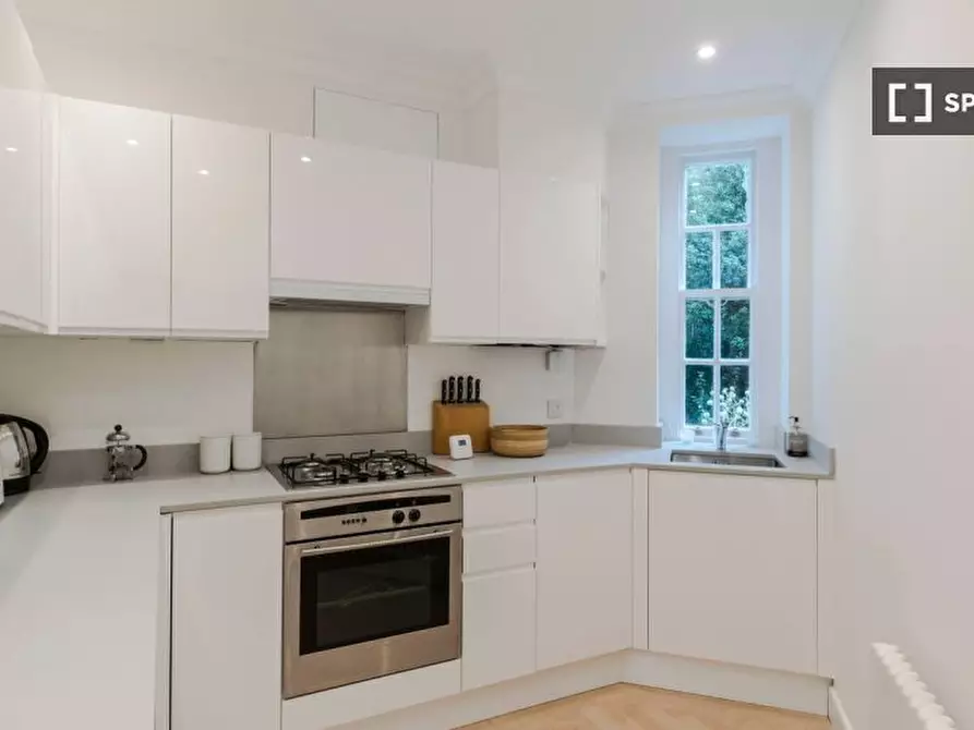 Immagine 9 di Appartamento in affitto  in Mallord St a Kensington
