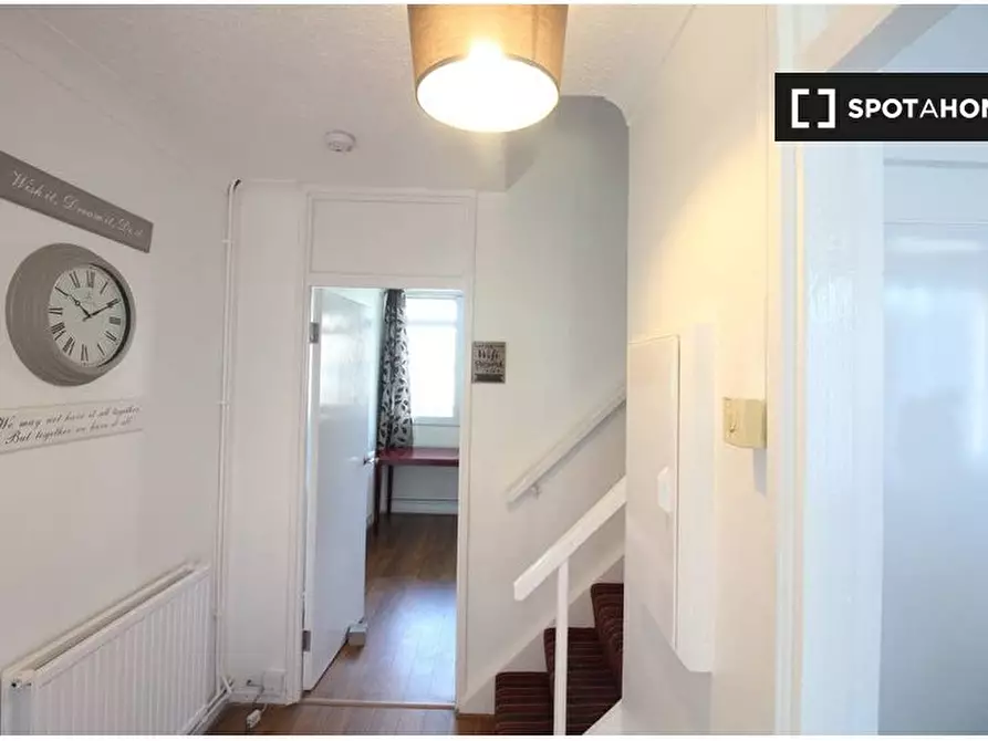 Immagine 2 di Camera condivisa in affitto  in Wyllen Cl a Poplar