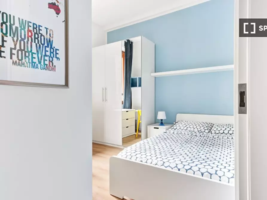 Immagine 15 di Camera condivisa in affitto  in Via Stromboli a Milano