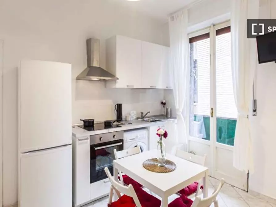 Immagine 12 di Camera condivisa in affitto  in Via Salvatore Barzilai a Milano