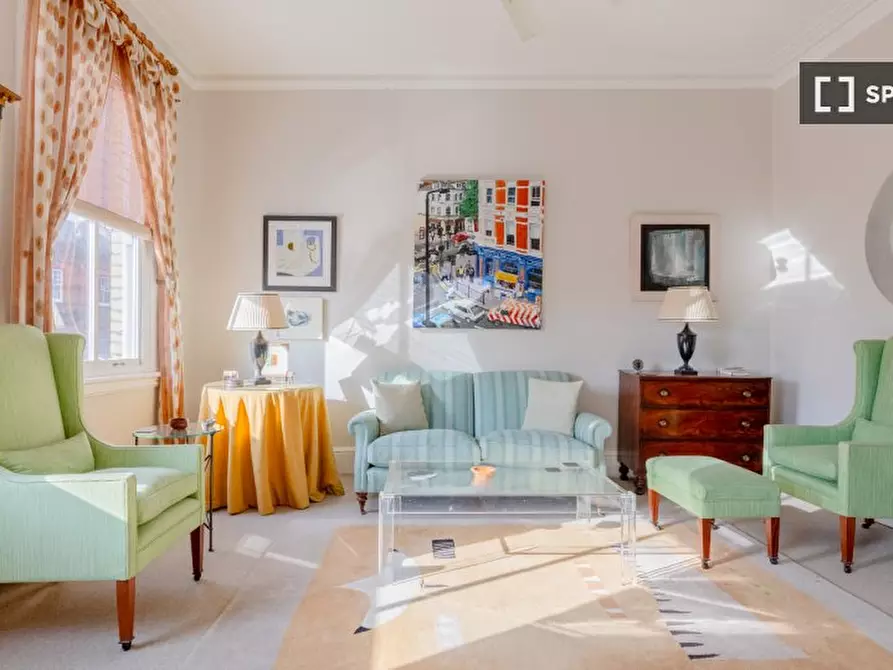 Immagine 4 di Appartamento in affitto  in flat a Kensington