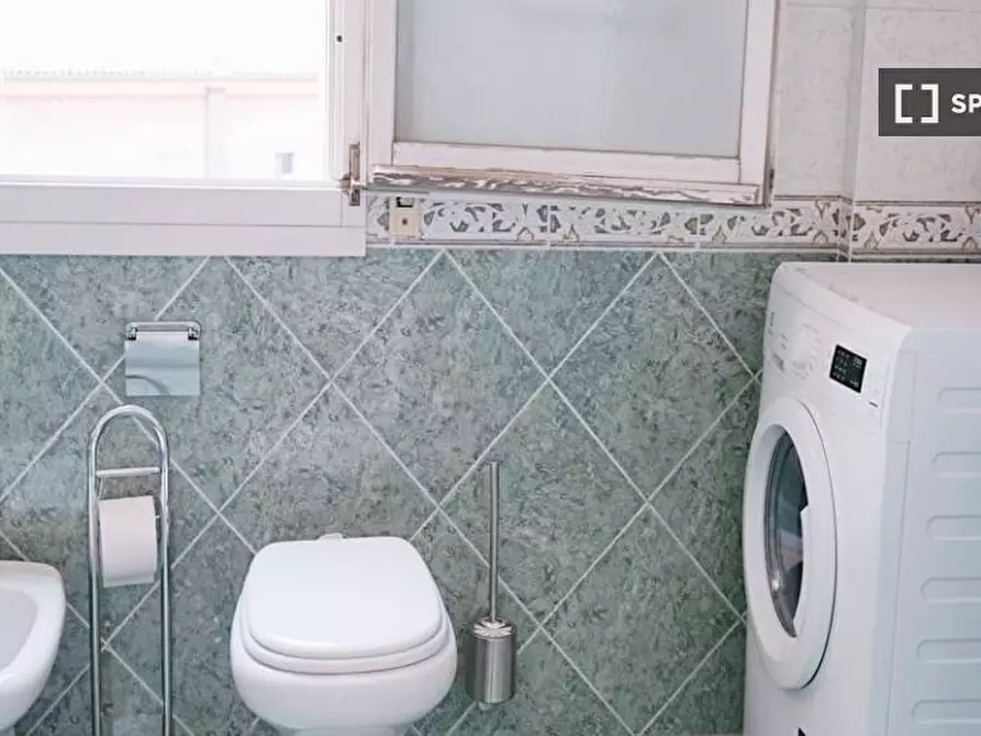 Immagine 16 di Camera condivisa in affitto  in Via Santa Croce a Bologna