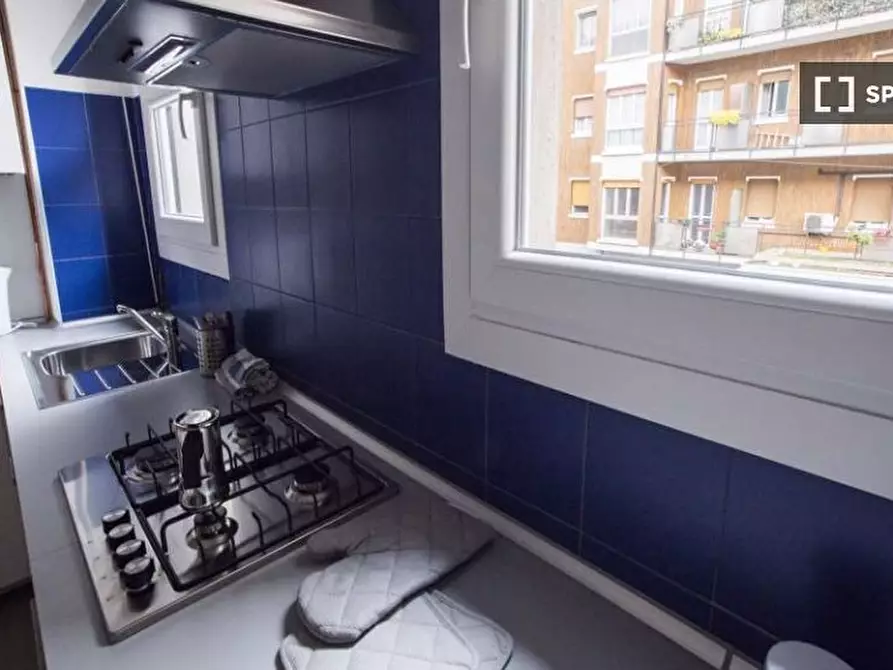 Immagine 9 di Camera condivisa in affitto  in Viale Carlo Espinasse Milan a Milano