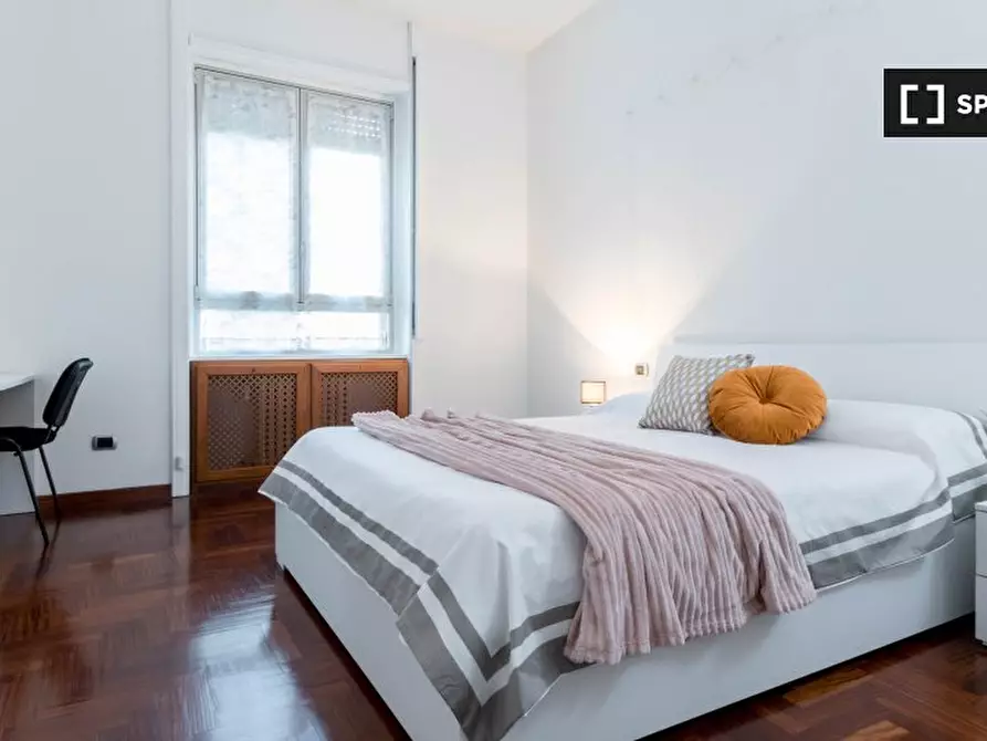 Immagine 2 di Camera condivisa in affitto  in Via Guido Guarini Matteucci a Milano