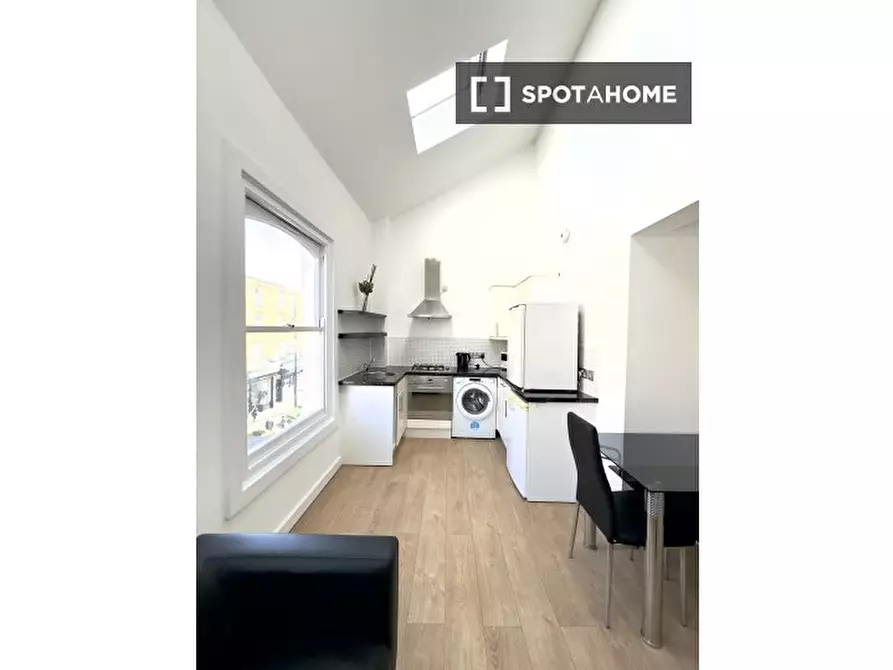 Immagine 3 di Appartamento in affitto  in Apartment a Lambeth