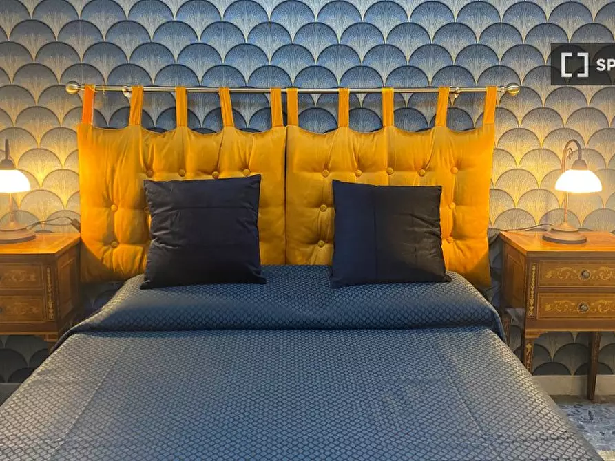 Immagine 3 di Camera condivisa in affitto  in Via Calpurnio Fiamma a Roma