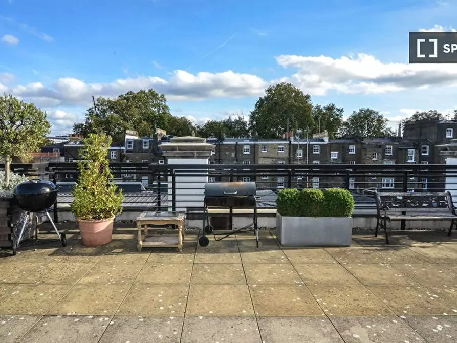 Immagine 18 di Appartamento in affitto  in Hugh St a 