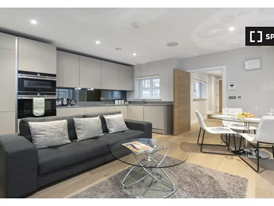 Immagine 1 di Appartamento in affitto  in Apartment 1, 53A Fleet Street a 