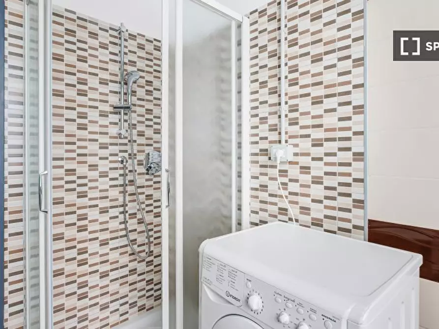 Immagine 3 di Camera condivisa in affitto  in Via Privata Deruta a Milano