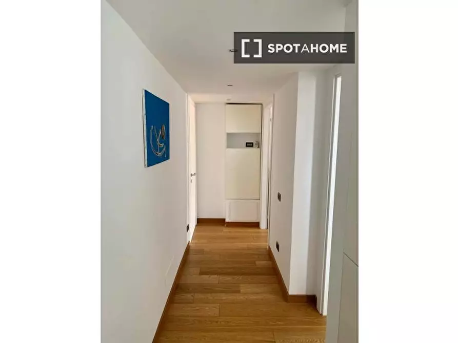 Immagine 2 di Appartamento in affitto  in V.le della Grande Muraglia a Roma