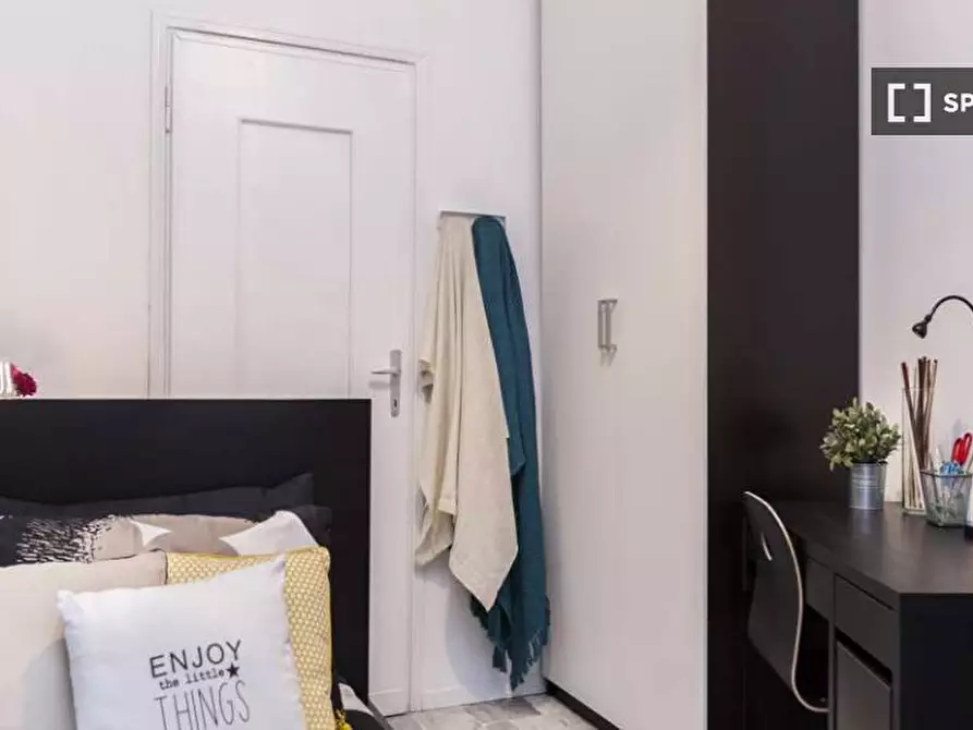 Immagine 3 di Camera condivisa in affitto  in Largo Cavalieri di Malta a Milano