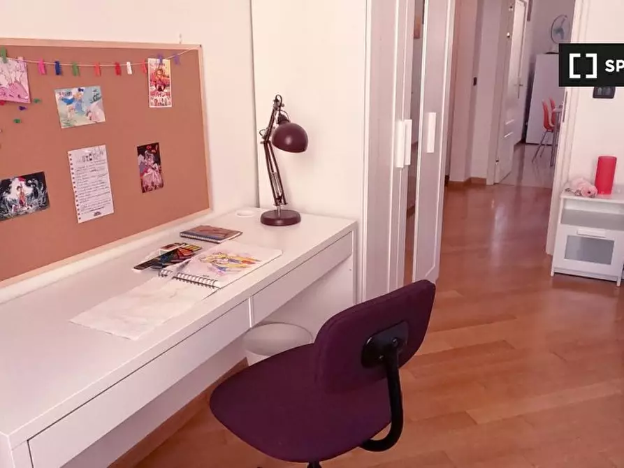 Immagine 2 di Camera condivisa in affitto  in Via IX Febbraio a Firenze