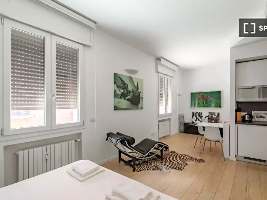 Immagine 19 di Ufficio in affitto  in Via Marsili a Bologna