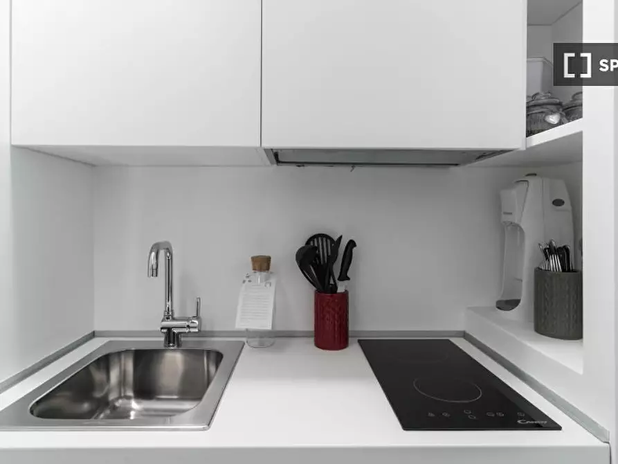 Immagine 6 di Appartamento in affitto  in Via Raffaello Sanzio a Milano